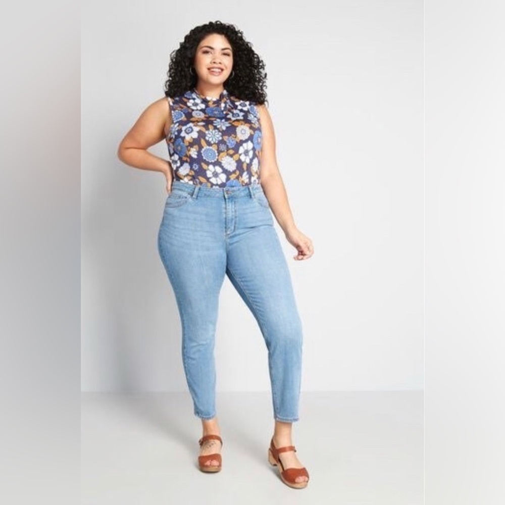 Modcloth The Molly straight ankle jeans High rise size 16 blue stretchy